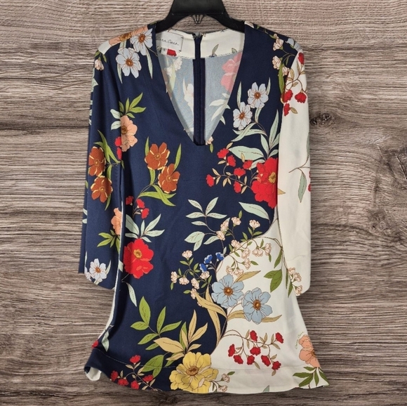 Cara Cara Riley Dress - Picture 7 of 9